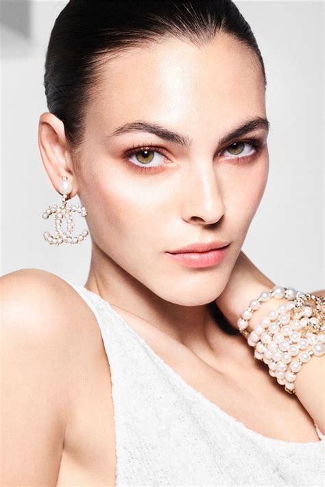 chanel makeup campaign white pearl|White Eyeshadow .